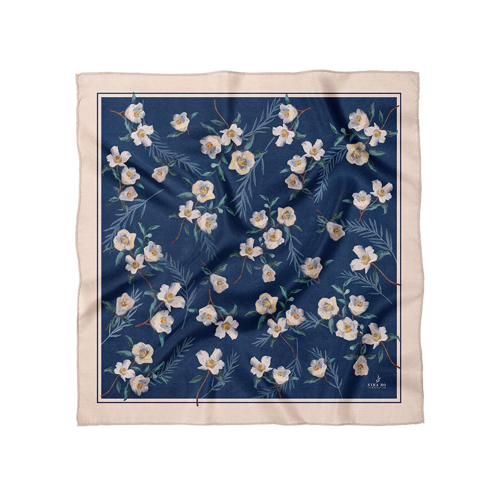 寧靜茶花絲巾The Tranquil Camellia Silk Scarf - Midnight Blue
