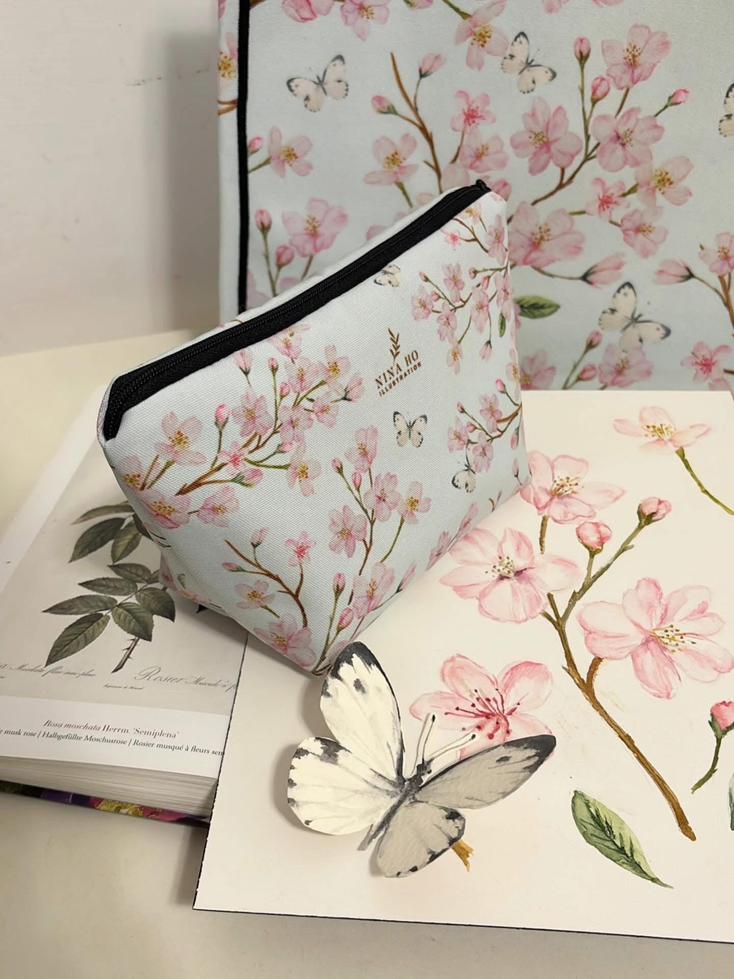 櫻之期盼化妝包-淡藍(新品)