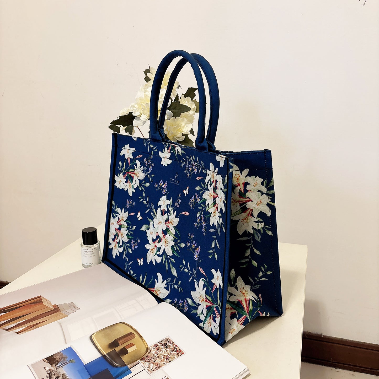 野百合花束 帆布手提大方包-夜空藍(新品）